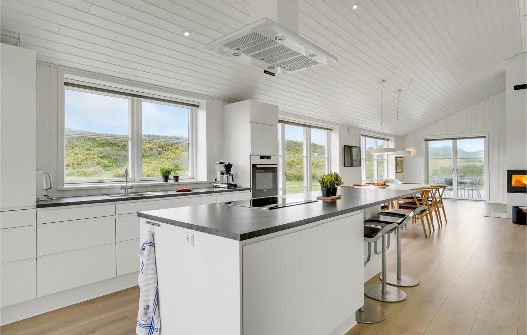 Amazing Home In Blavand With Wifi Esterno foto